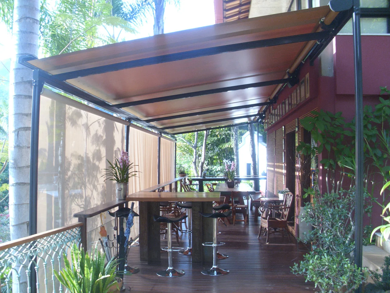 COBERTURAS RETRÁTEIS PERGOLATO