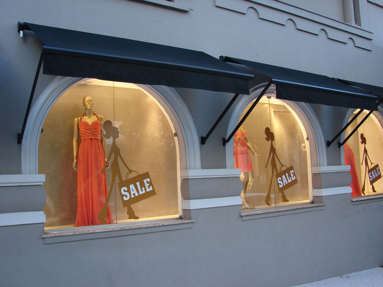 TOLDOS DE FACHADA - FAMÍLIA METRO - METRO - Imagem 5