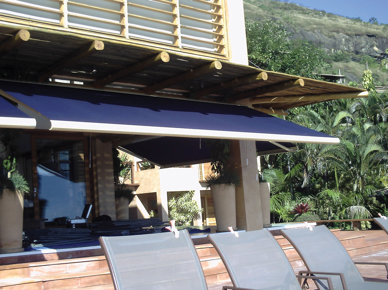 TOLDOS DE BRAÇOS RETRÁTEIS - CASABOX - Imagem 3