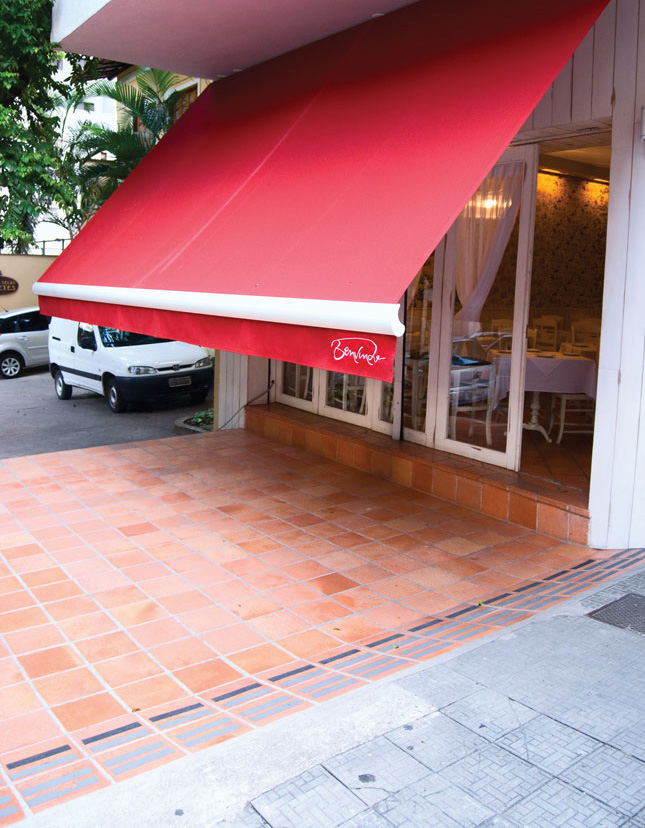 TOLDOS DE BRAÇOS RETRÁTEIS - SELECT OMBRAMATIC - Imagem 2