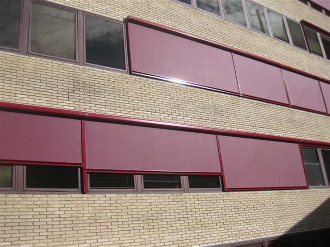 TOLDOS DE FACHADA VERTICAL ZIPLINE VERTICAL ZIPLINE 110 QUADRADO - Imagem 3