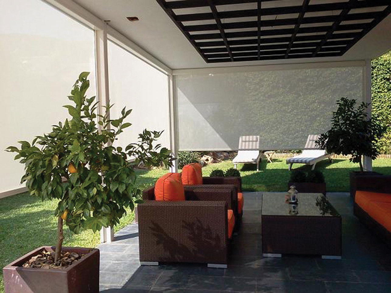 TOLDOS DE FACHADA VERTICAL ZIPLINE VERTICAL ZIPLINE 120 - Imagem 2