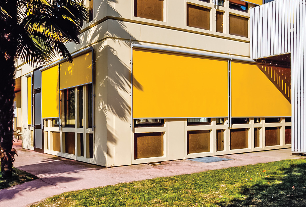 TOLDOS DE FACHADA VERTICAL-BOX VERTICAL-BOX REDONDO