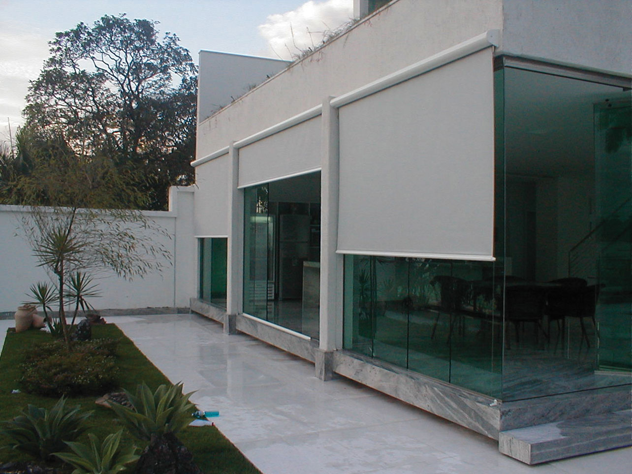 TOLDOS DE FACHADA VERTICAL-BOX VERTICAL-BOX REDONDO - Imagem 5