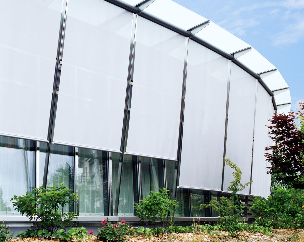 TOLDOS DE FACHADA VERTICAL-BOX VERTICAL-BOX REDONDO - Imagem 6