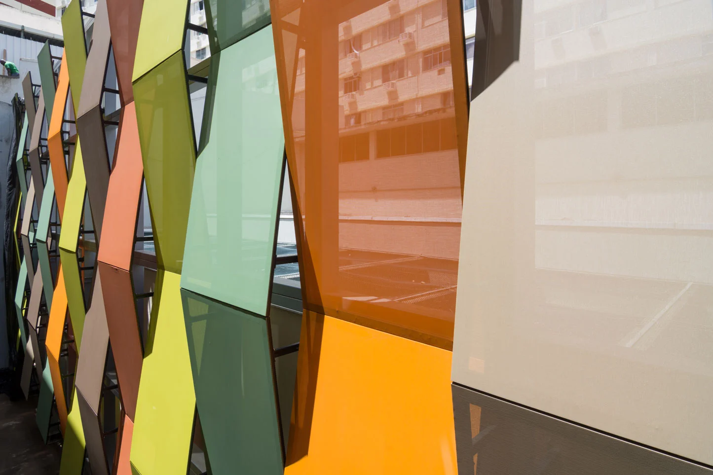 FACHADAS TÊXTEIS REVESTO