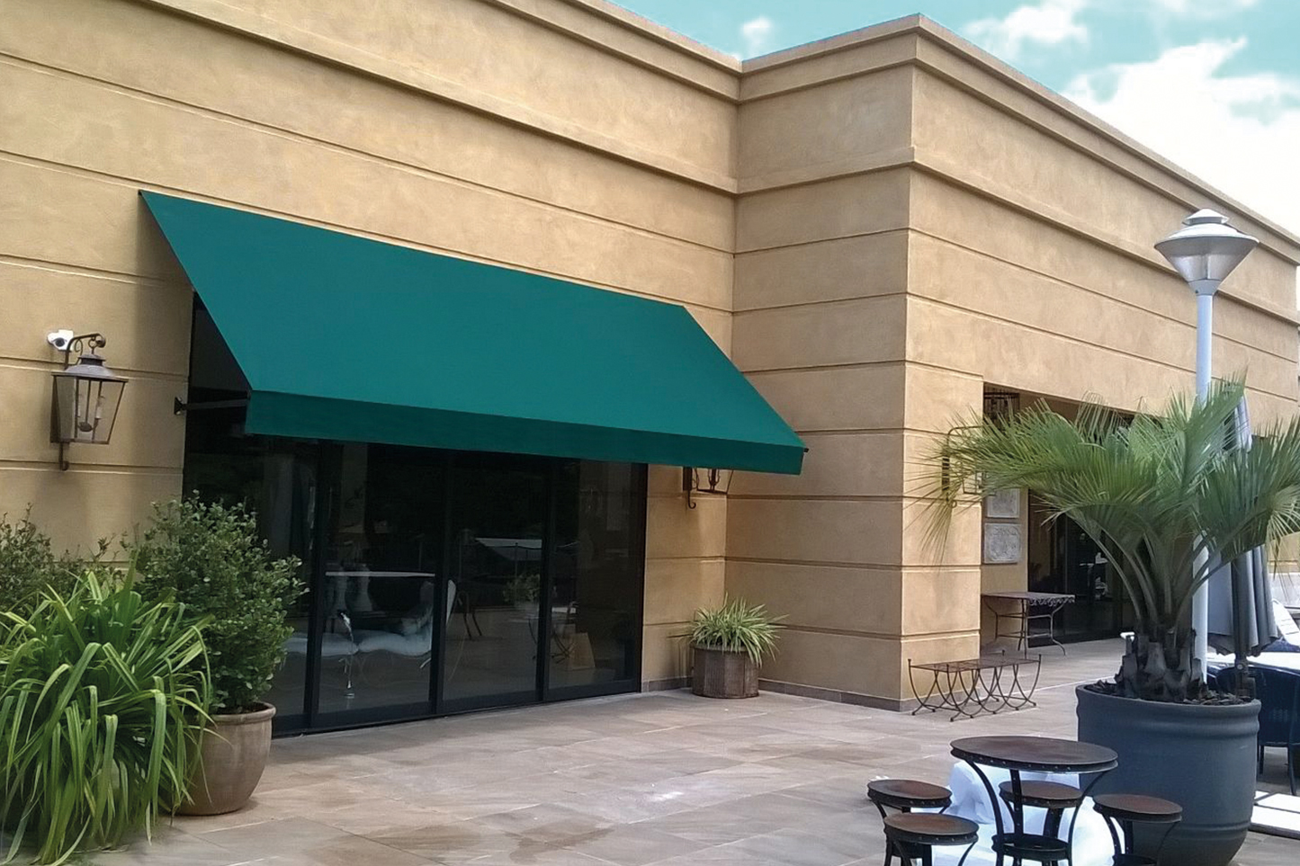 TOLDOS DE FACHADA - FAMÍLIA METRO - METRO-FIXO